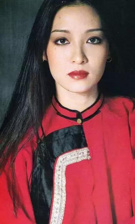 美国向台湾出售武器的背后故事,揭秘美国向台湾出售武器的幕后故事