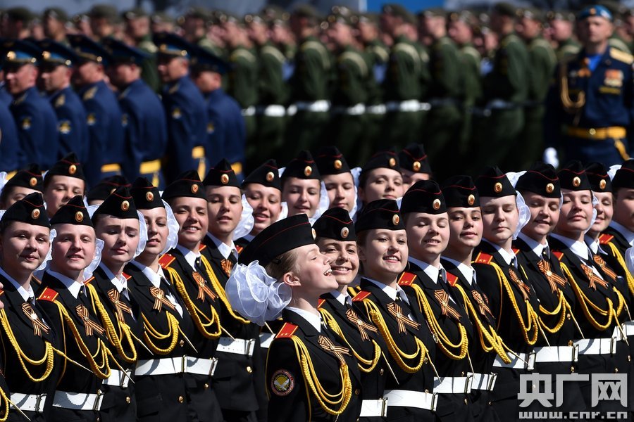 2015俄罗斯大阅兵完整高清回顾,俄罗斯大阅兵回顾,精彩瞬间一览无遗