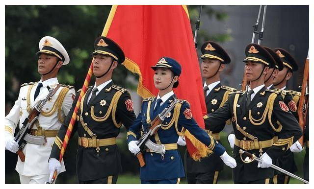 三军仪仗队长,荣耀军衔背后的责任与担当,三军仪仗队长,荣耀军衔下的责任与担当之旅
