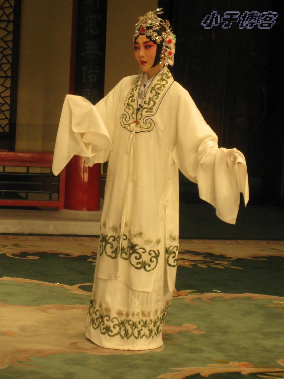 演员丁晓君个人简历,丁晓君的个人简历介绍