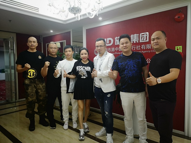 香港王中王一肖中持的独特魅力与故事，香港传奇人物王中王一肖的独特魅力与传奇故事