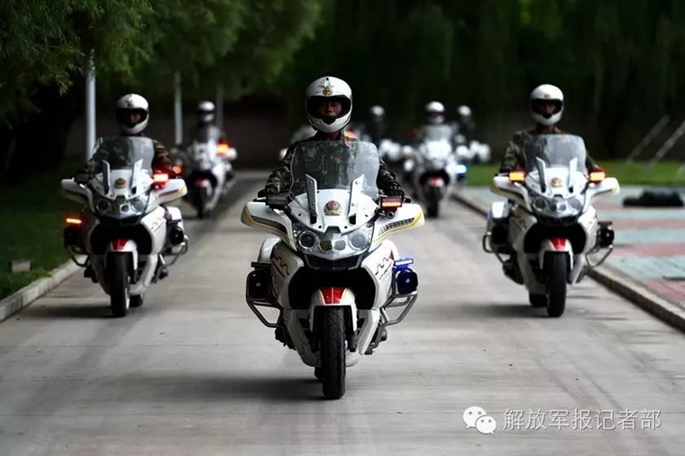 普京国宾护卫队视频,荣耀与力量的展现,普京国宾护卫队,荣耀与力量的瞬间展现