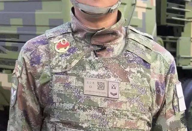 关于星空迷彩服穿着的探讨,能否随便穿?,星空迷彩服穿着探讨,穿着是否有限制?