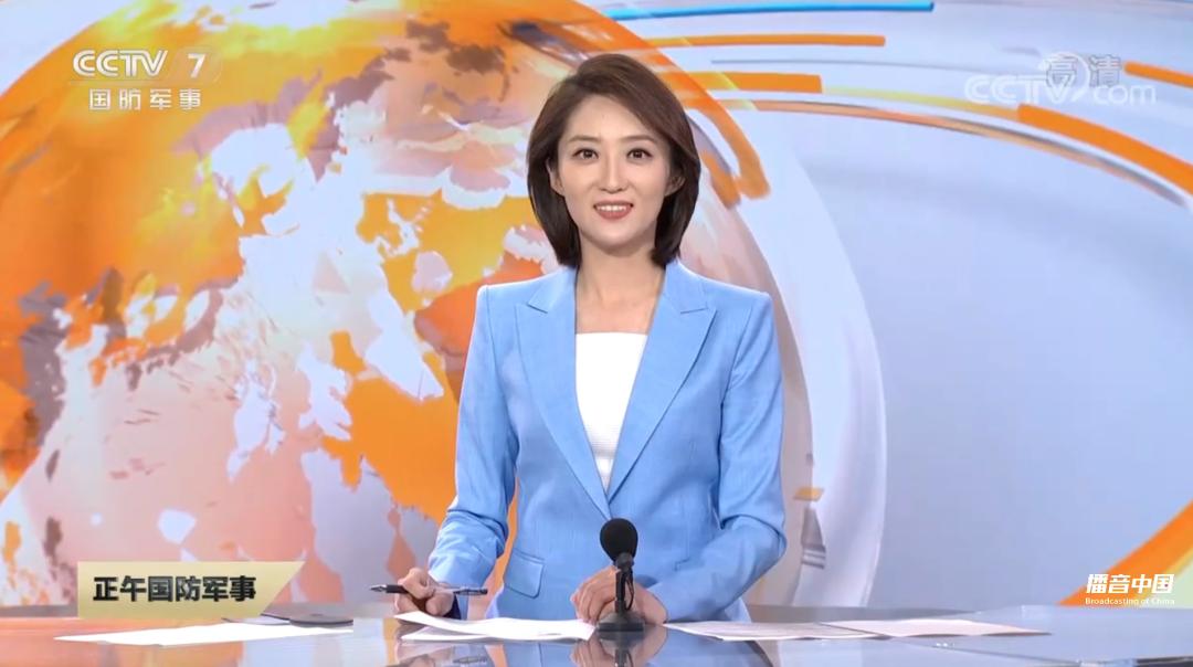 军事频道女主持照片,展现军事魅力与女性风采的独特视角,军事频道女主持风采,展现军事魅力与女性独特视角的璀璨瞬间