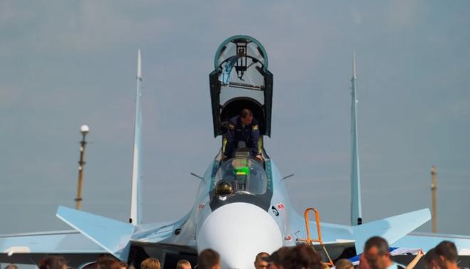 美国援助乌克兰A-10战斗机的背后,网易的视角,网易视角,美国援助乌克兰A-10战斗机的背后故事