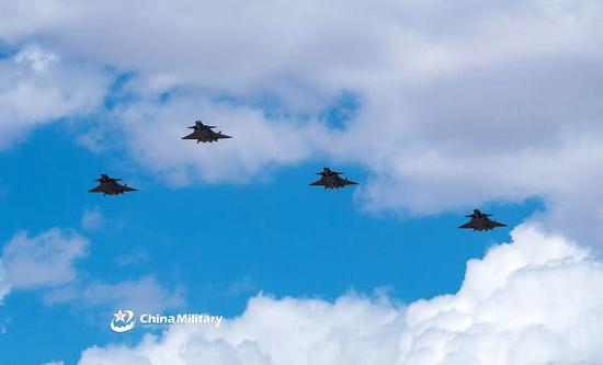 中国空军编制训练,构建现代化空中力量的关键要素,中国空军编制训练,现代化空中力量的核心驱动力