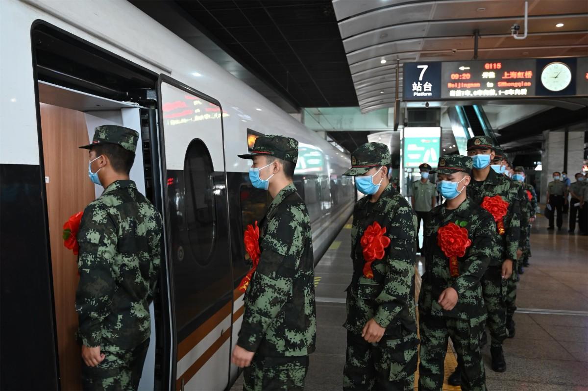 中国女兵最漂亮的省份——绽放的荣耀之花，中国女兵最漂亮的省份，荣耀之花的绽放
