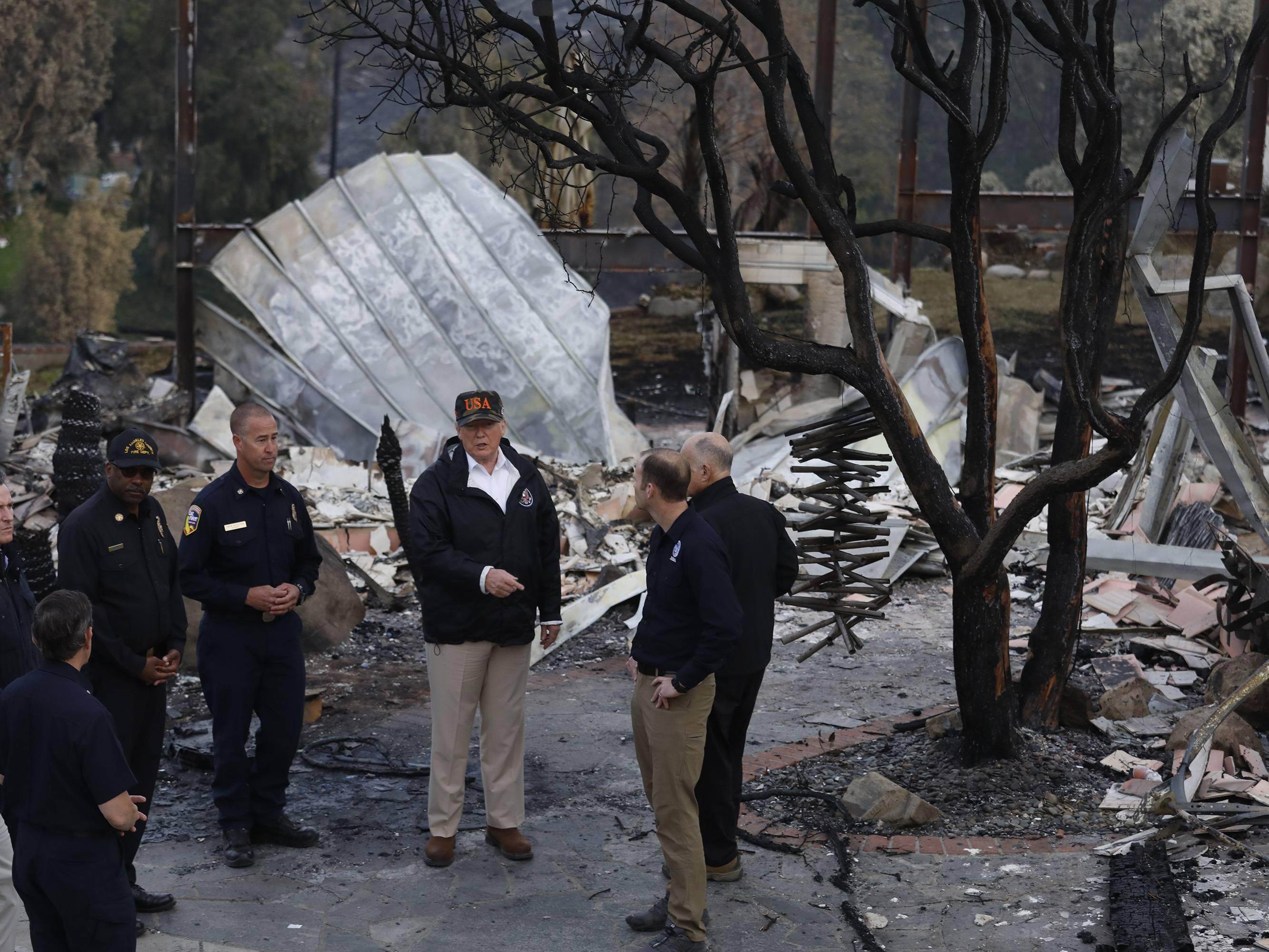 美国东部与西部,繁荣的对比与解析,美国东部与西部,繁荣的对比深度解析
