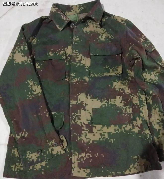 土色迷彩服背后的兵种之谜，土色迷彩服背后的兵种探秘