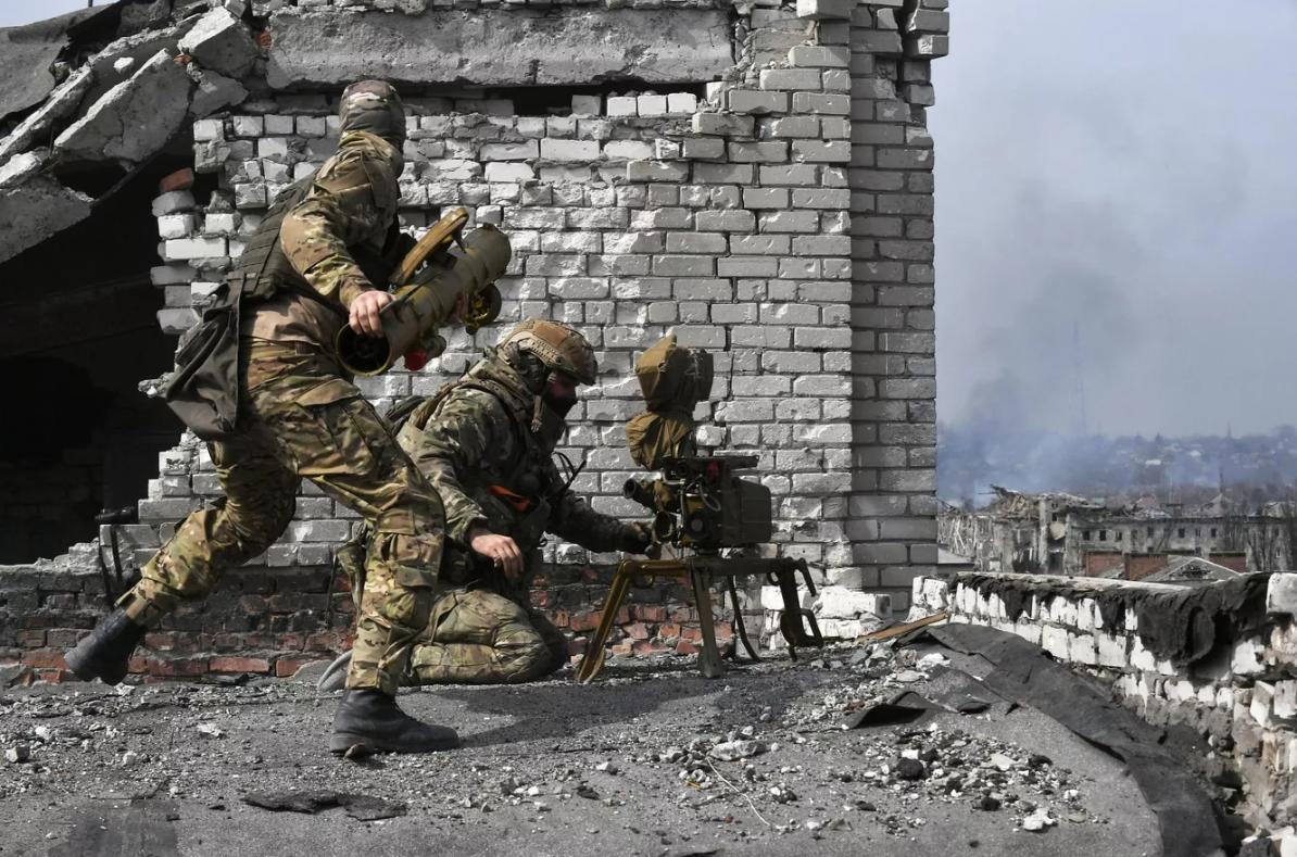 M1A2艾布拉姆斯与豹2,谁更强?,M1A2艾布拉姆斯与豹2,谁更胜一筹?