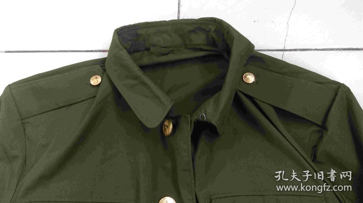 老款的军装专卖店,历史的印记与现代情怀的交融,老军装专卖店,历史印记与现代情怀的碰撞