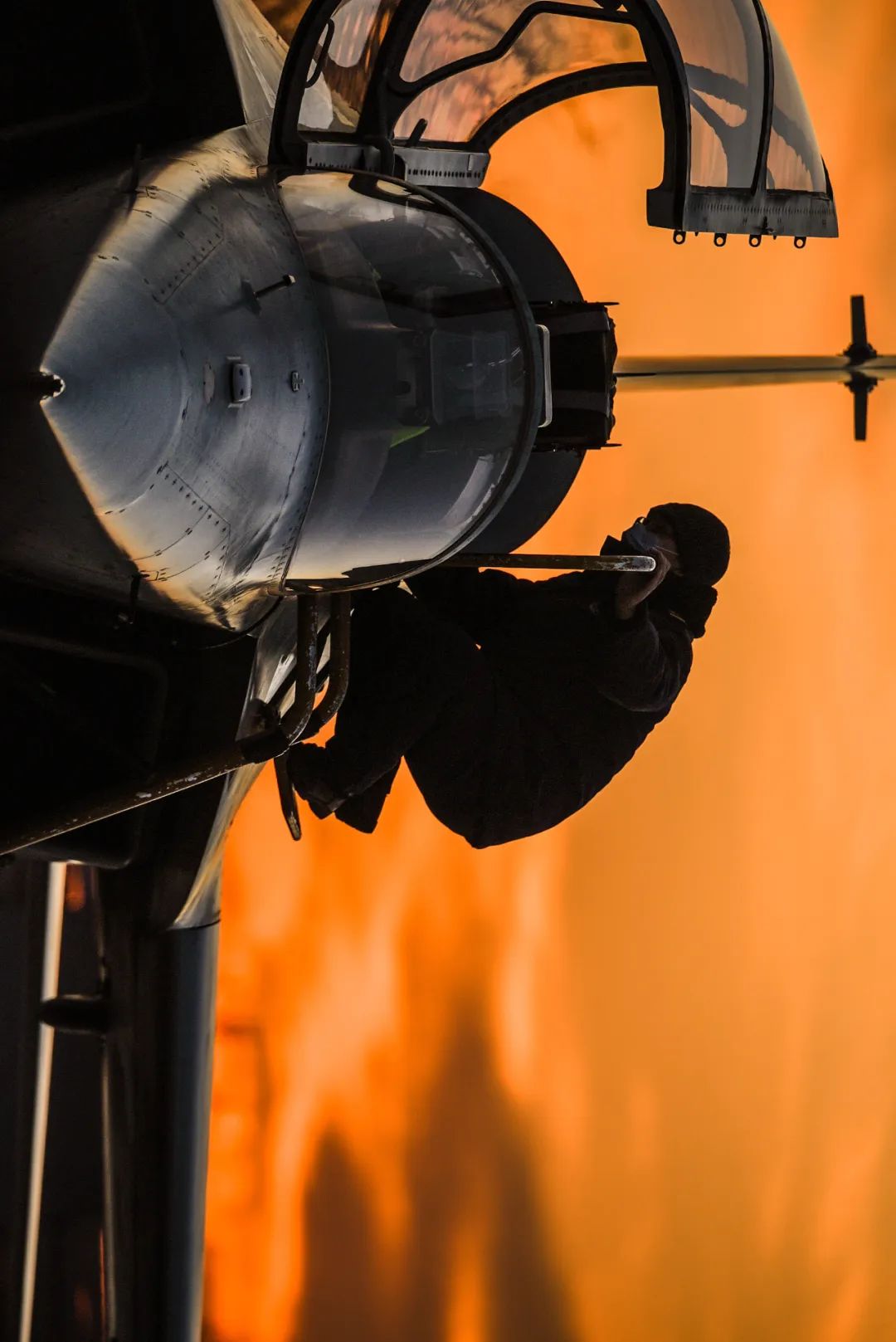 中国空军高清壁纸图片，壮丽瞬间与荣耀传承，中国空军高清壁纸，壮丽瞬间与荣耀传承的荣耀传承