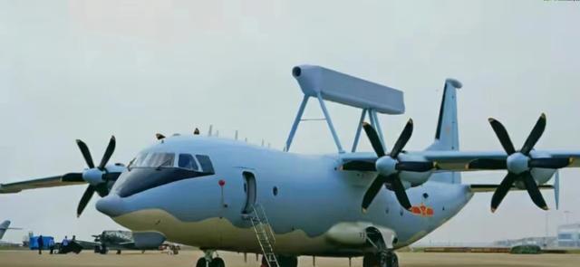 空警200多少人，揭秘中国空警力量的人数规模与职责使命，揭秘中国空警力量，空警200的人数规模与职责使命探究