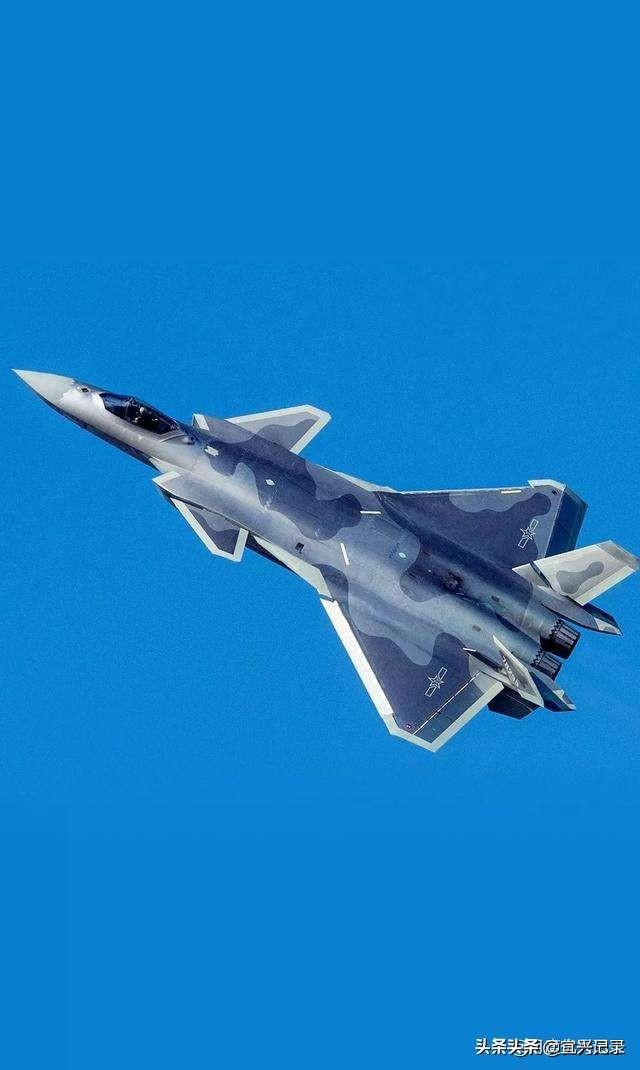 关于歼-20的资料,揭秘歼-20战斗机的性能与特点