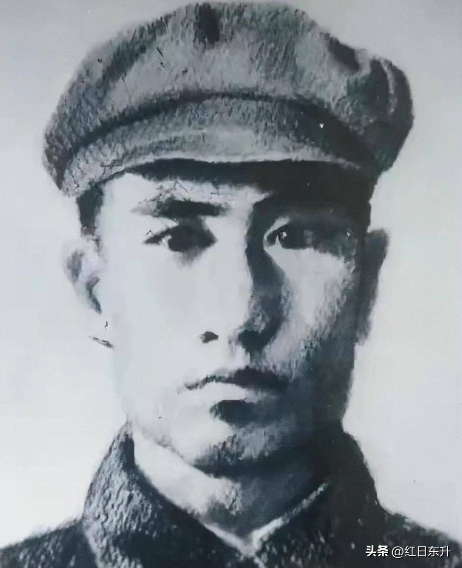 抗美援朝战争中的十二位战斗英雄名单,抗美援朝战争中的十二位战斗英雄名单揭秘