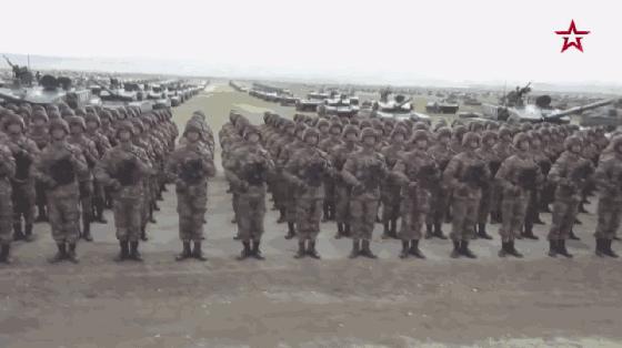 中俄元首检阅解放军仪仗队,彰显两国深厚友谊与军事合作,中俄元首检阅解放军仪仗队,深化友谊与军事合作的显著象征