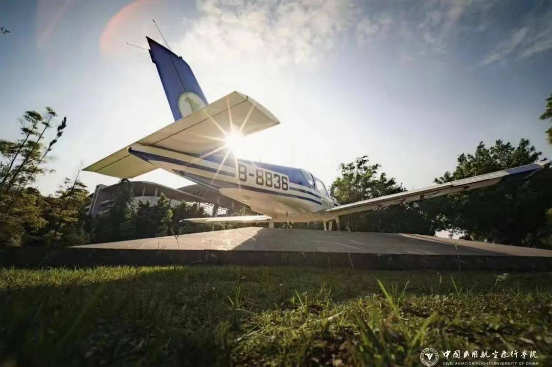 中国民用飞行航空学院官网,探索航空教育的门户,中国民用飞行航空学院官网,航空教育的探索门户
