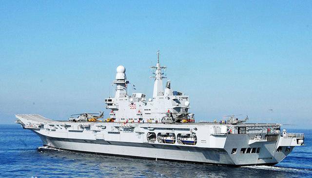 航天母舰,探索宇宙的拼音之旅,航天母舰引领拼音之旅,宇宙探索的壮丽篇章