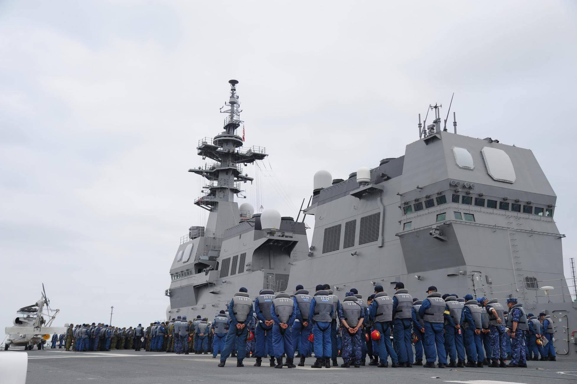 海军70周年庆典，日本军舰的视角，日本军舰视角下的海军70周年庆典