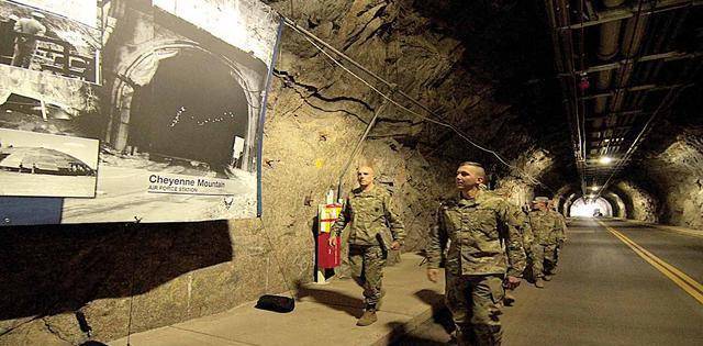 一旦开战,何处最安全?探讨战争中的避难策略,战争中的避难策略,何处最安全?深度探讨避难之道