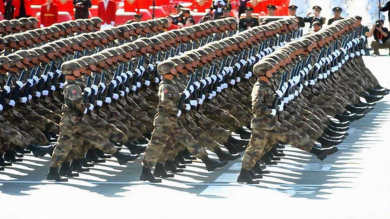 阅兵方阵都是由现役军人组成的吗?——对阅兵参与人员的多元解读,阅兵参与人员的多元解读,不仅仅是现役军人组成方阵。