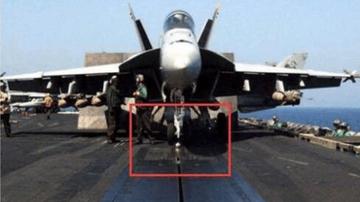 歼-15T与超级大黄蜂,谁更强?,歼-15T与超级大黄蜂,谁更胜一筹?