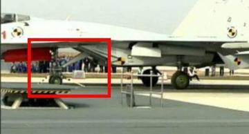 歼-15T与超级大黄蜂,谁更强?,歼-15T与超级大黄蜂,谁更胜一筹?