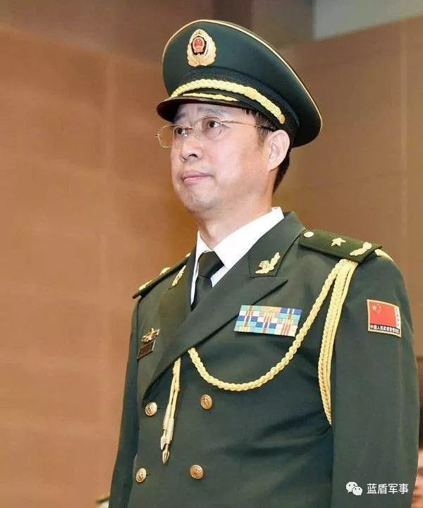 司令是什么级别的官，权威解读与深度探讨，司令的级别、权威解读与深度探讨