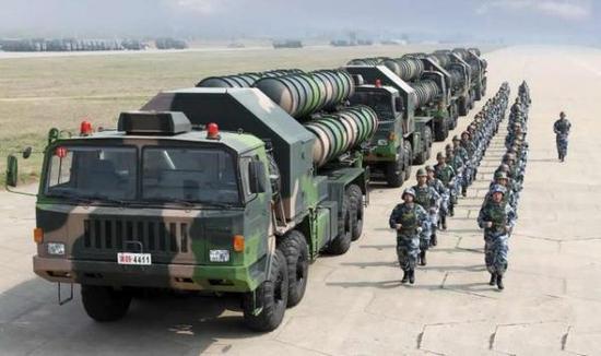 红旗-12防空导弹射程研究,技术细节与战略考量,红旗-12防空导弹射程研究,技术细节与战略应用探讨