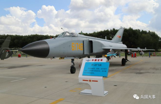 歼八B战斗机,几代机的跨越与演变,歼八B战斗机,几代机的跨越与蜕变之路