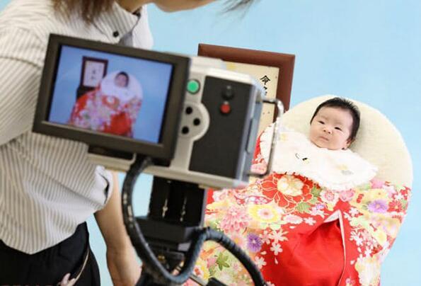 环球网背景，连接全球，传递信息的新时代媒体力量，环球网，连接全球的新时代媒体力量，传递信息的时代先锋