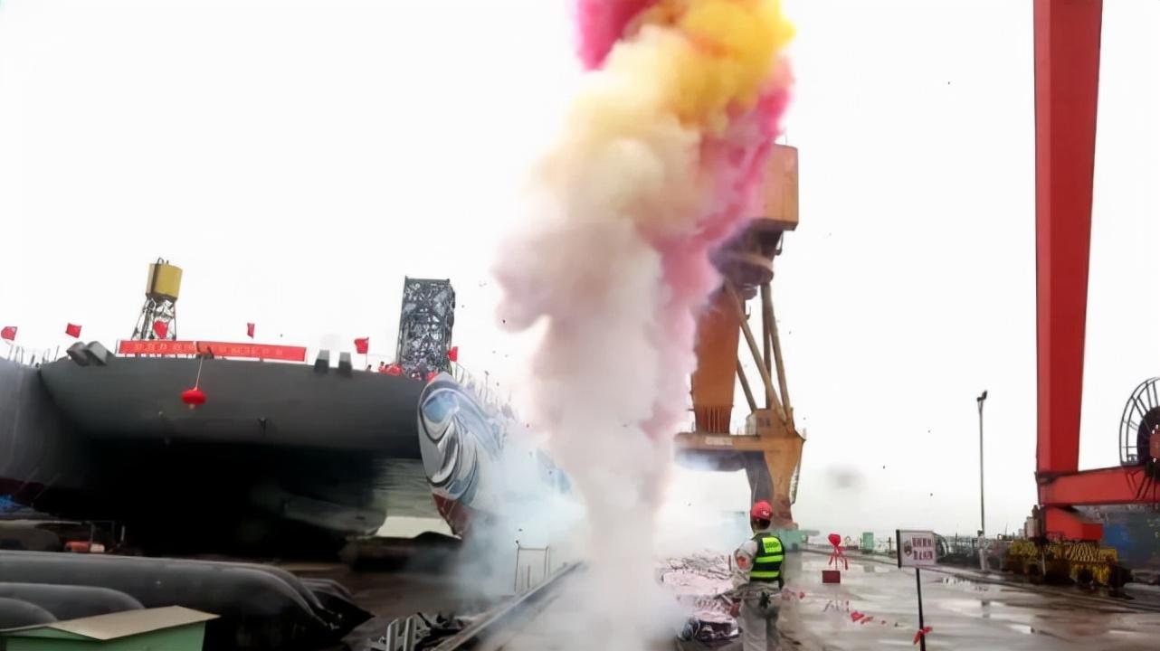 我国第一个航天母舰，探索宇宙的先驱，我国首个航天母舰，宇宙探索的先驱