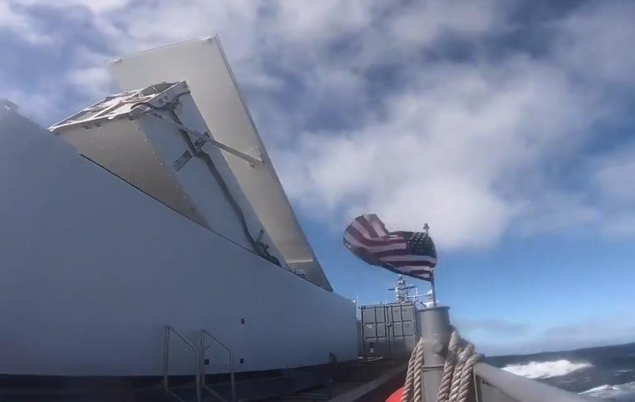 歼-16战斗机的载弹能力与鹰击-12导弹的携带量探讨,歼-16战斗机的载弹能力与鹰击-12导弹携带量解析