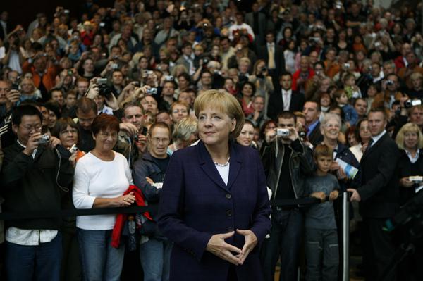 国际观察主持的角色与职责,国际观察主持的角色与职责解析