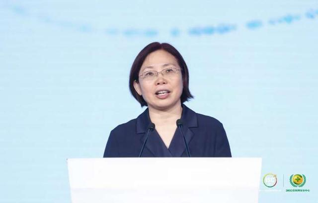 东部战区汪鸿雁,军旅生涯中的卓越领导者,东部战区汪鸿雁,军旅生涯的领导力典范