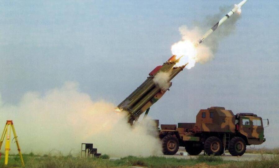 射程500公里火箭炮,现代战争中的远程火力压制利器,远程火力压制利器,射程500公里火箭炮揭秘