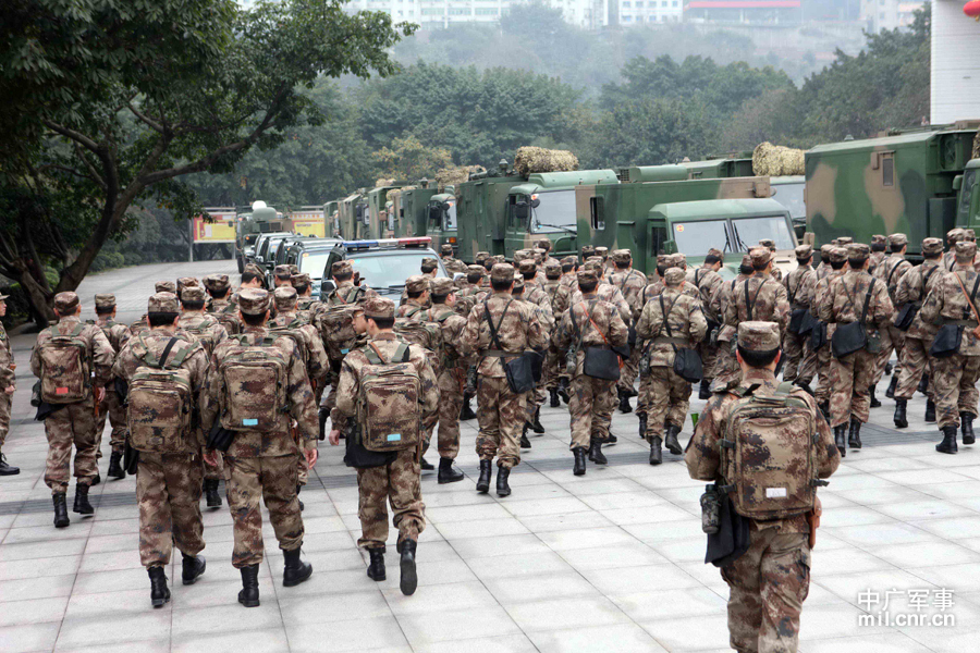 重庆第十三集团军的荣耀与担当，重庆第十三集团军，荣耀与担当的辉煌篇章