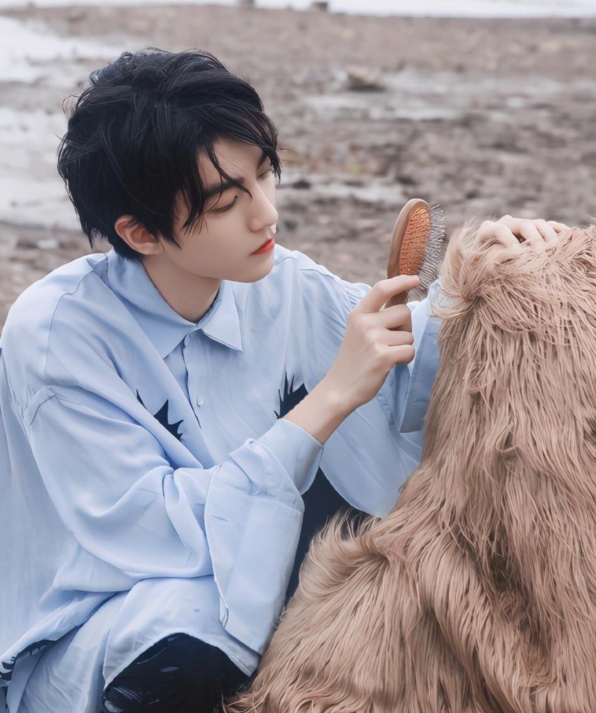 一周瘦20斤,残忍法的挑战与警示,一周瘦20斤,残酷减肥法的挑战与警示