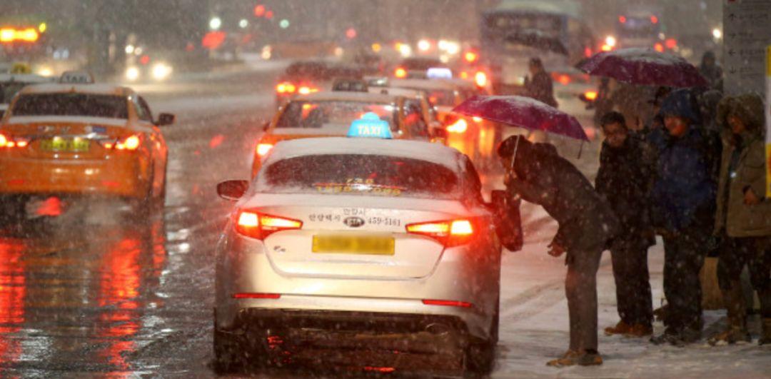 韩国出租车,从街头到文化的观察,韩国出租车,从街头文化透视韩国社会