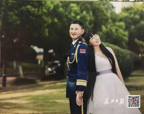 阅兵仪式，一场视觉盛宴的观后感，阅兵仪式，视觉盛宴的震撼与启示