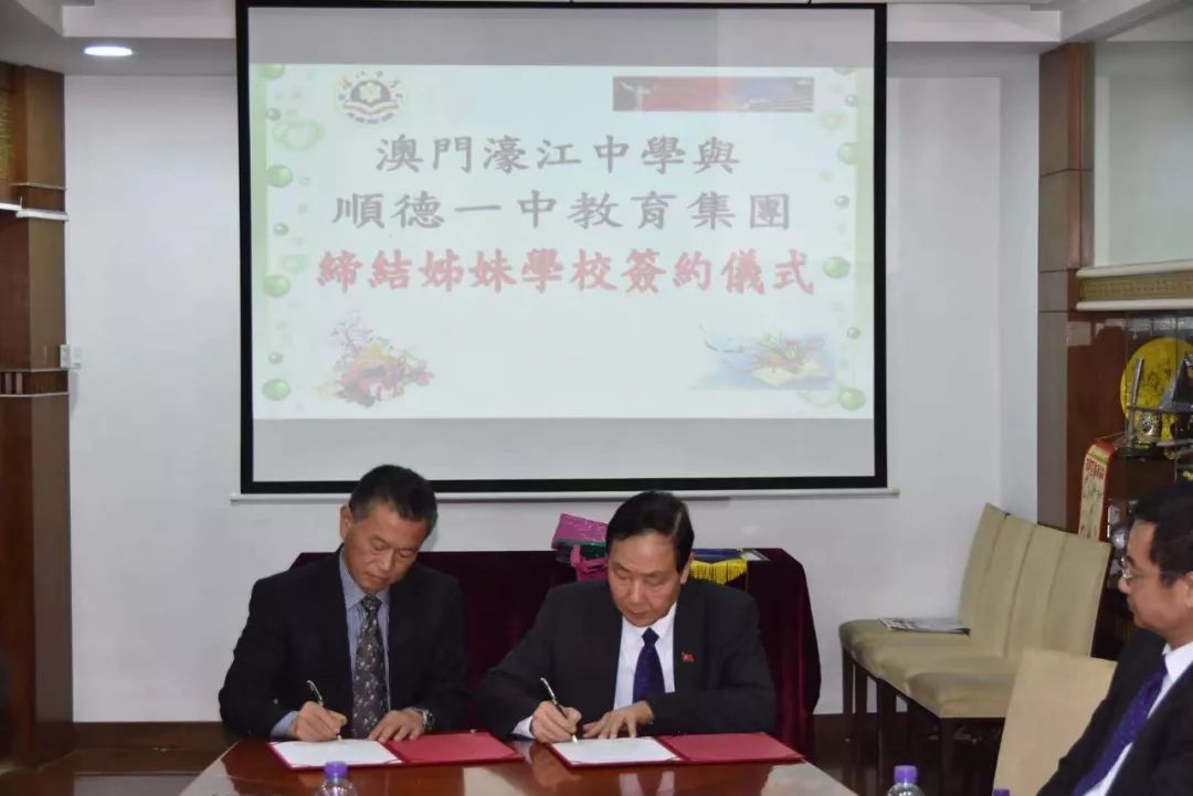 澳门一码一肖一待一中,历史、文化、旅游的魅力交织,澳门,历史、文化与旅游的魅力交织——一码一肖一待一中