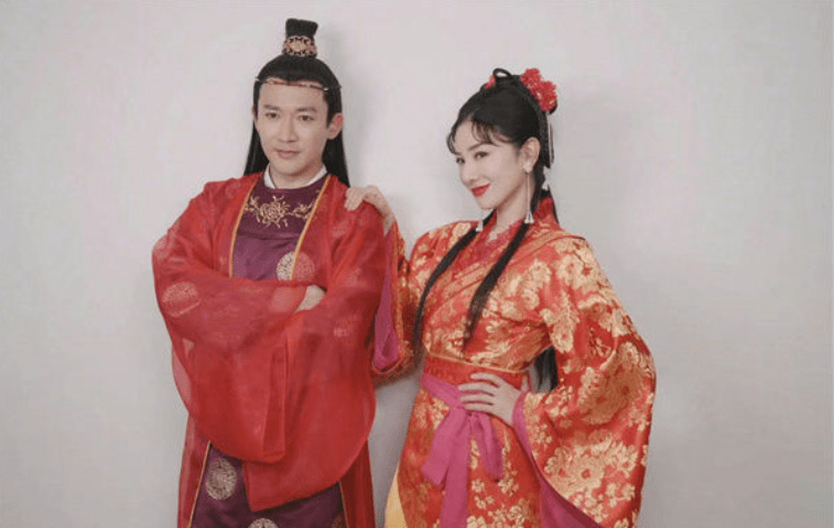 黄奕个人资料简介，黄奕个人资料简介，揭秘她的世界