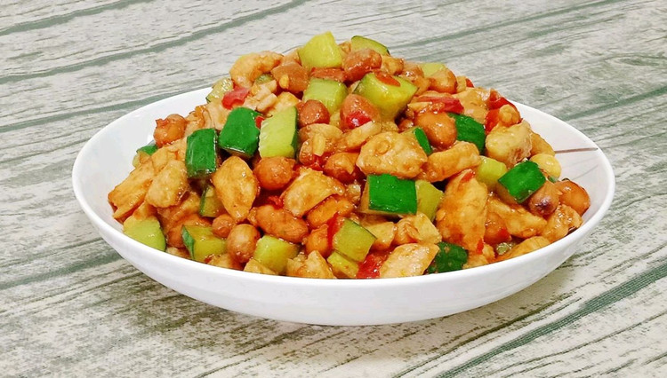 宫保鸡丁家常做法,宫保鸡丁家常做法详解