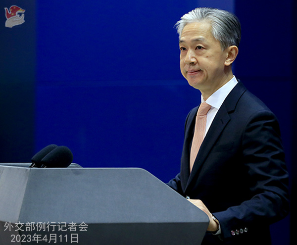 汪文斌为何被免职，探究背后的原因，汪文斌被免职背后的原因探究