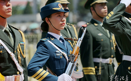 国庆阅兵方队领队，荣耀与担当的象征，国庆阅兵方队领队，荣耀与责任的象征