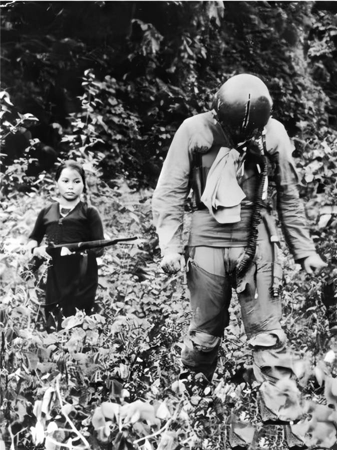 中国女兵在越南被俘,历史背后的故事与反思,中国女兵在越南被俘,历史背后的故事与教训反思