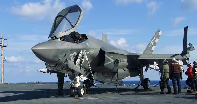 揭秘,5万吨两栖攻击舰的威力与战略价值,揭秘,5万吨两栖攻击舰的威力与战略地位