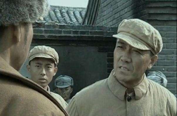 解放军李粟，一位英勇将领的生平简历，解放军将领李粟，英勇将领的生平概览