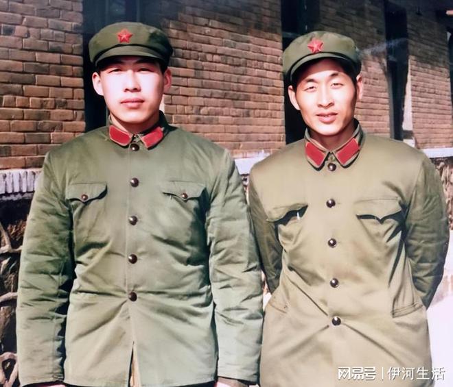 探索中国军队的历史记忆,84式军服图片,中国军队历史记忆中的84式军服探索