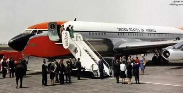 美国下一代空军一号总统专机，未来航空技术的探索与前瞻，美国下一代空军一号总统专机，未来航空技术的探索与展望